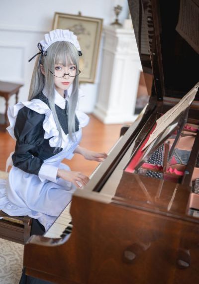 年轻的女演员_手机MP4字幕高清版在线播放