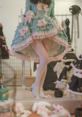 潘金莲少女时期_4K影视在线观看