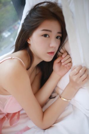 金发美女大战黑人双枪_DVD免费观看视频