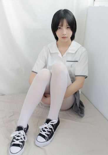 保险女王他的保险销售王的秘密_免费在线观看