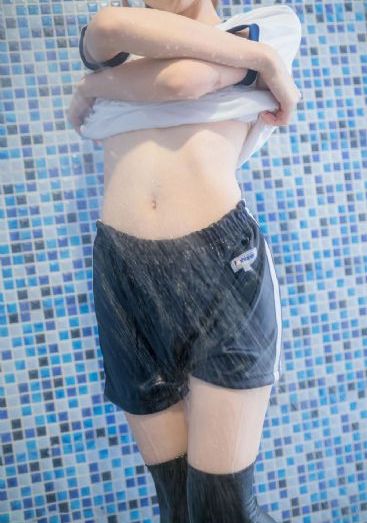 老师的丰满大乳奶免费观看_BD国语免费电视剧