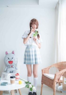 张津瑜吕知樾视频整合版_BD英语高清在线